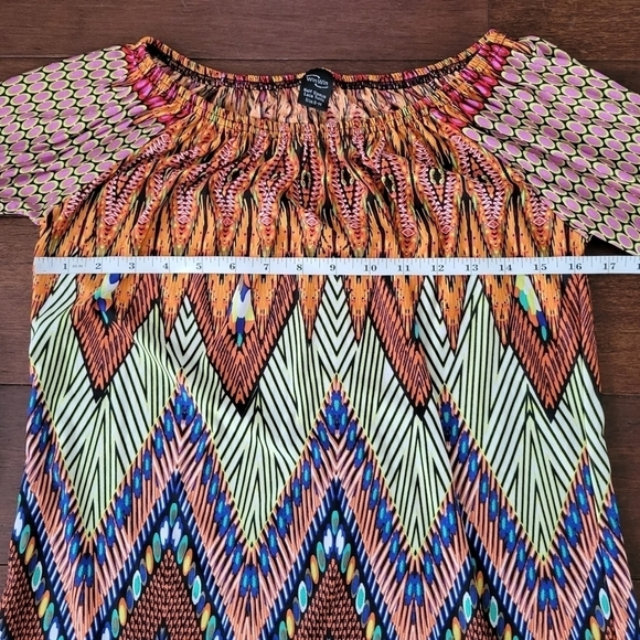WinWin Boho Lace Trimmed Half Sleeve Colorful Geo Print Tunic Top Women's Sz S/M - Picture 7 of 9